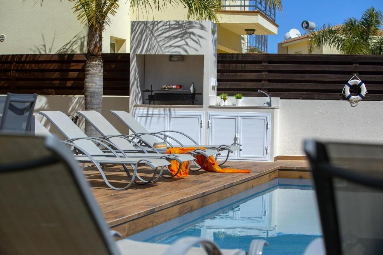 Tsokkos Family Villa - Pool Garden 2' Walk To Beach Protaras Esterno foto